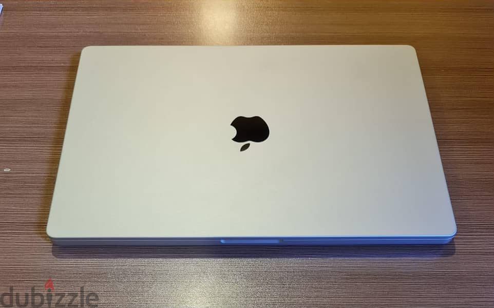 Macbook Pro m1 2021 16 inch 4