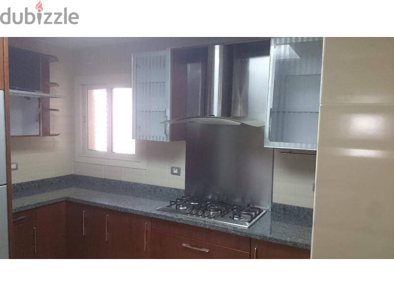 Apt in The Village Kitchen with Appliances ACs   . 5