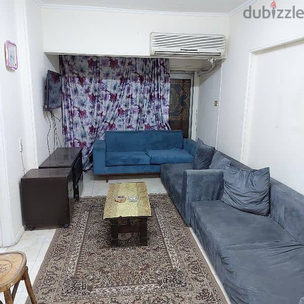 شقة مفروشة غرفتين وصالة على شارع فيصل الرئيسي مكيفة بالكامل فرش جديد 4