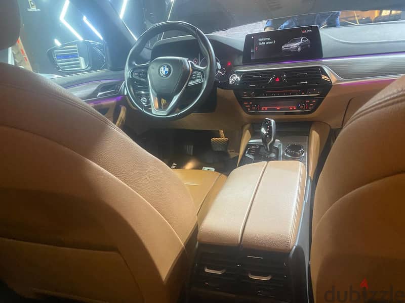 سيارة  BMW 520I LUXURY MODEL 2019 – بى ام دبليو لاكشرى 7