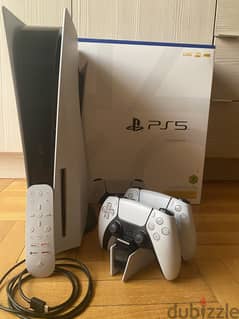 Playstation 5 used with 2 controllers, dual charging port بلايستيشن ٥
