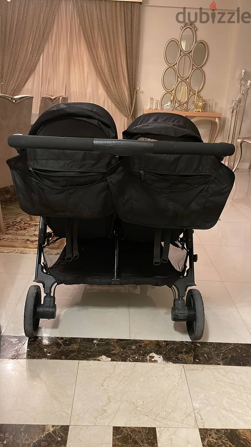 Britax B-lively Twin Stroller 1