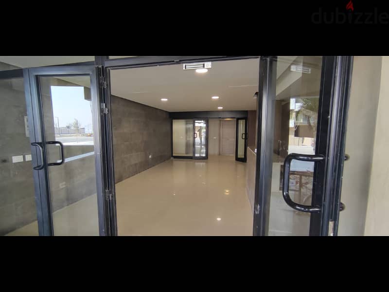 Apartment with garden for rent in Al Burouj 5