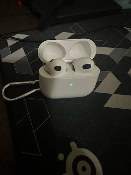 Apple airpods 3rd generation perfect condetion! 3