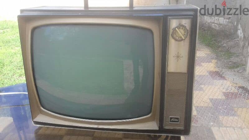 تليفزيون توشيبا انتيكا 1