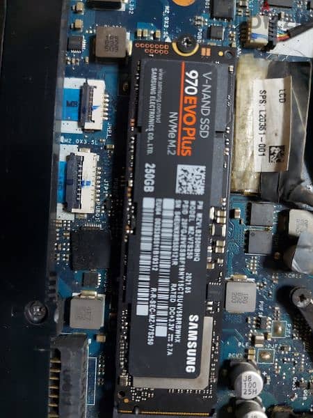 Samsung 970 EVO plus 256GB SSD NVMe M. 2 2