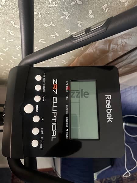 ZR 7 Cross Trainer Elliptical for sale- Never used 2