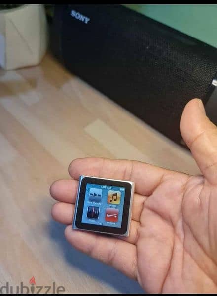 iPod nano (6th Generation) 16GB Silver A1366 2