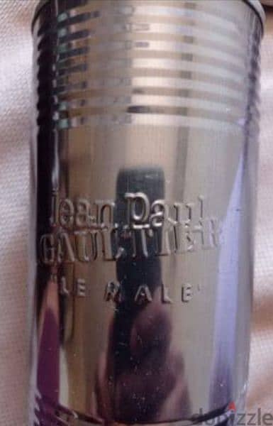 Parfums
JEAN PAUL GAULTIER
Eau De Toilette
made in spain 40 ml 1