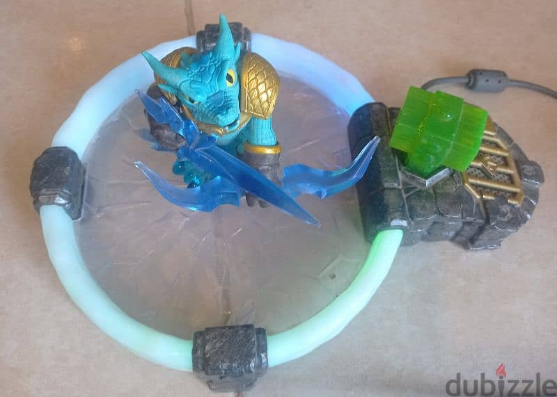 cd skylanders trap team
with all accessories 8