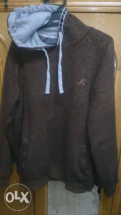 سويت شيرت ماركة just مقاس 2XL مبطن بالكاب
