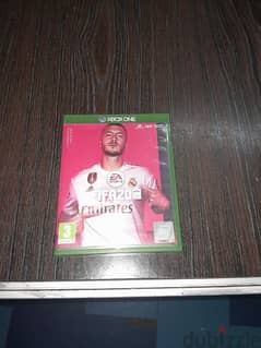 xbox games the games are Pes15   Fifa20    Rare replay