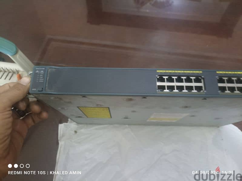 Cisco systems 24  port 10/100 original Non POE 8
