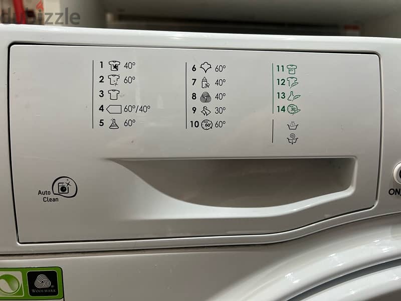 Ariston Washing Machine 7KG White غسالة اريستون – WMG700EX 4