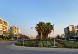 دوبلكس مميز 164م للبيع بكمبوند تاج سيتي Taj City 3 غرف فيو لاند سكيب القاهرة الجديدة