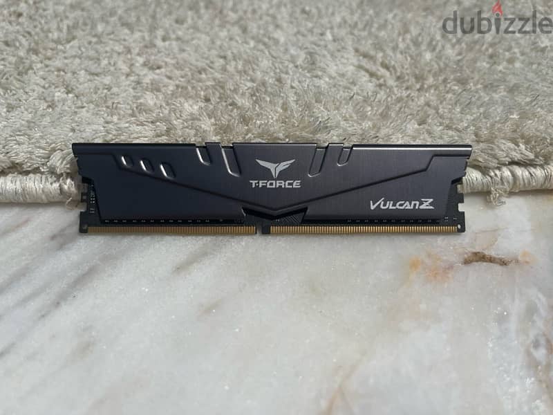 t force memory 2 x 8 gb sticks cl 16 3200mhz 1