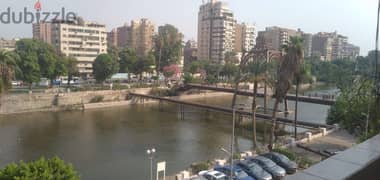 شقة مفروشه على النيل في منيل الروضه 0