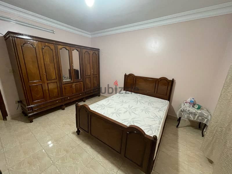 غرفة نوم للبيع 2