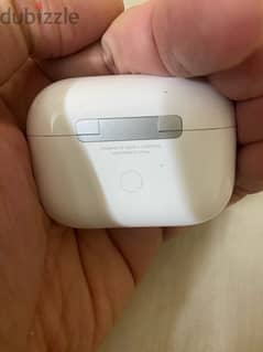 airpods pro charging case 0