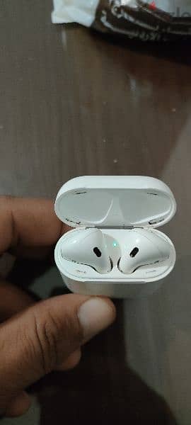 Apple Airpods  2 2