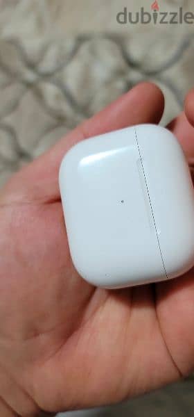 AirPods (3rd generation) with MagSafe Charging Case 9