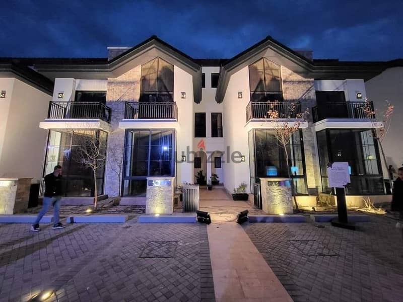 An independent villa in the best place THE MARQ, with an international design, with a special discount of up to 50% in the heart of Mostakbal City, 6