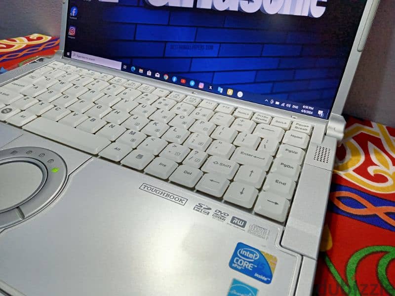 فئة البيزنس Panasonic laptop as new وارد الخارج 1