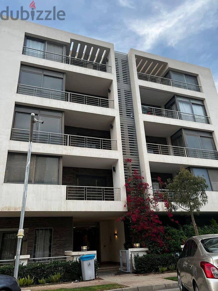 An apartment on Suez Road in front of the airport, minutes from Nasr City and Heliopolis, for sale with the longest interest-free payment period 2