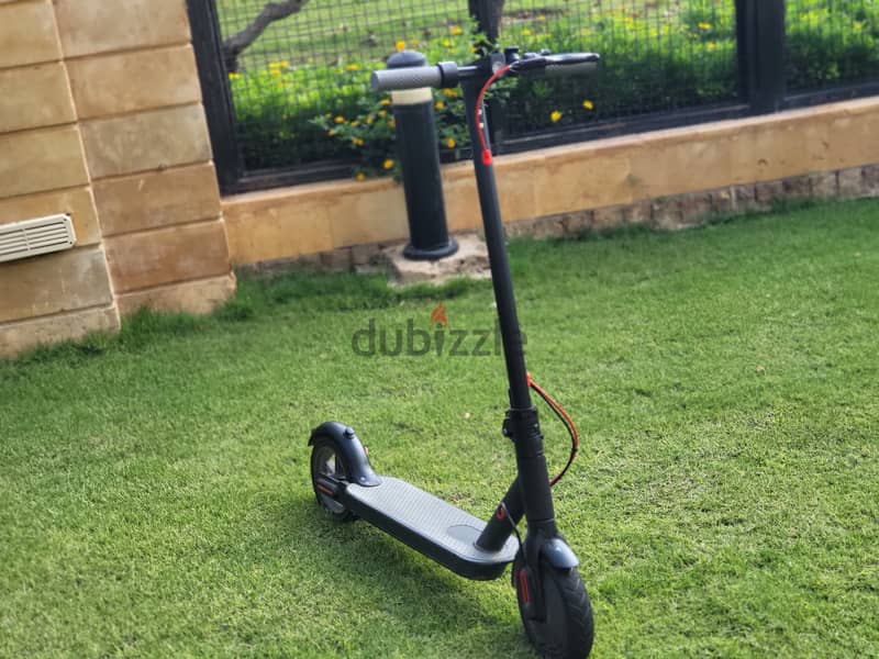 EX mint Condition Electric Scooter for sale 2