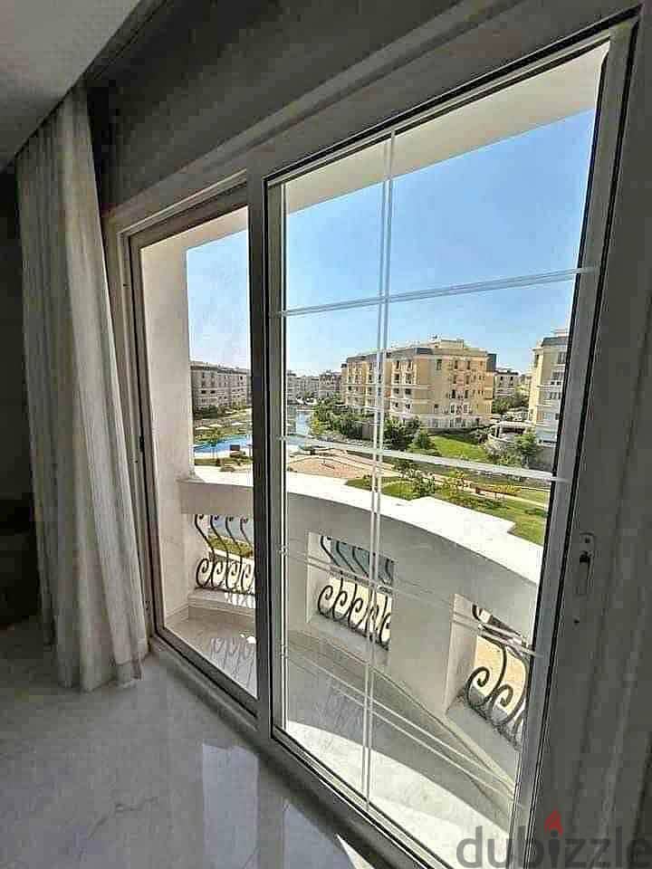 i villa Roof (2th floors) terrace 60sqm with 20% cash discount / للبيع اي فيلا روف  على اللاجون في ماونتن فيو القاهرة الجديدة 2