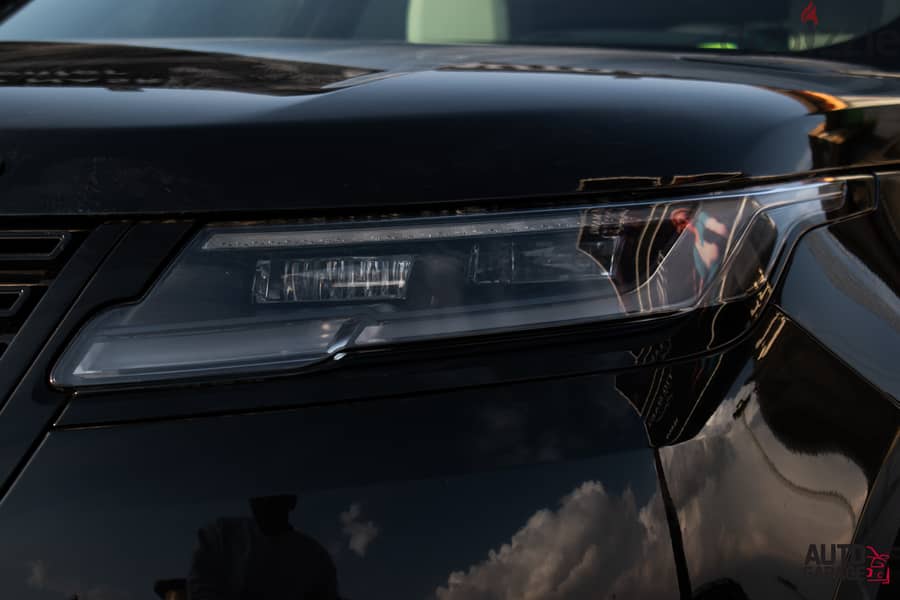 Range Rover Velar 2024 16
