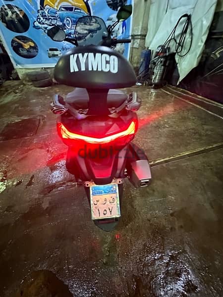 kymco x town 250 cc 4