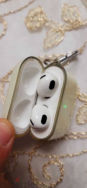 AirPods (3rd generation) with MagSafe Charging Case 12