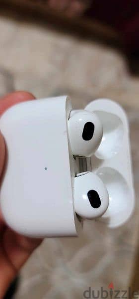 AirPods (3rd generation) with MagSafe Charging Case 13