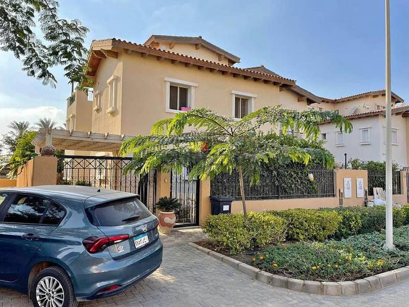 Standalone Villa For sale 545M in Hyde Park New Cairo  | فيلا للبيع جاهزة للمعانية 545م في هايد بارك التجمع الخامس 3