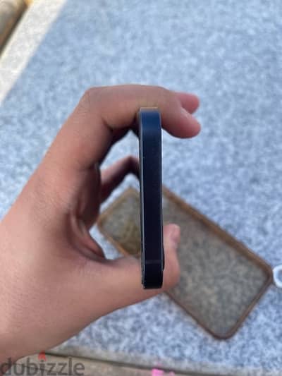 iPhone 12 black