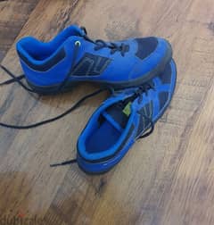 Blue Decathlon sneaker size 38 as new for boys