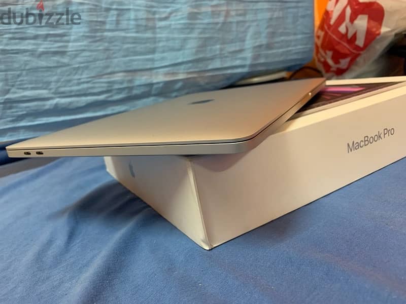 MacBook Pro M1 13 inch - Like NEW 3
