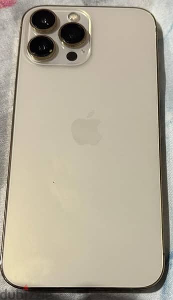 iPhone 13 Pro Max gold 1