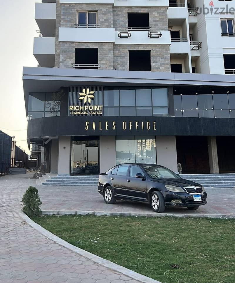 Immediate receipt shop for sale in New Nozha with the lowest down payment and longest payment period in a prime location in front of the Saudi German 2