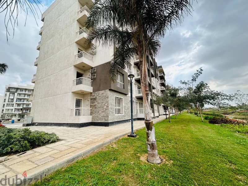 "Seize the opportunity and own your apartment in Madinaty, 106 square meters with a view of the canal in B12. " 3