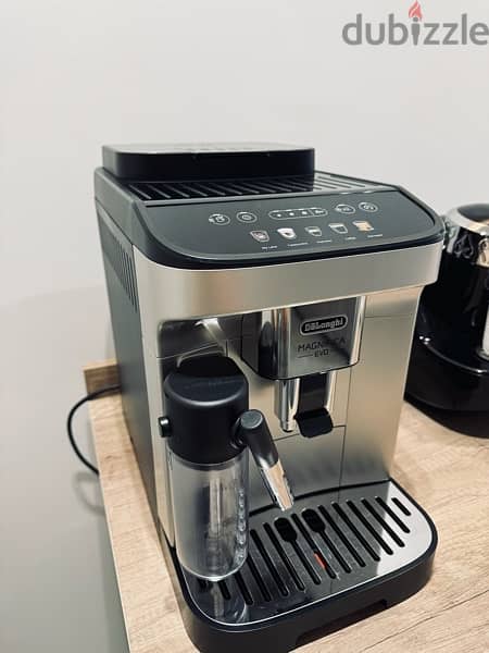 Coffe Machine Delonghi Magnifica Evo 2