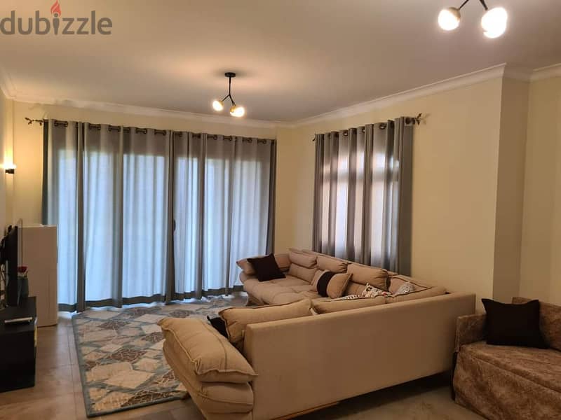 Townhouse for sale with a distinctive sea view in Telal Ain Sokhna 3