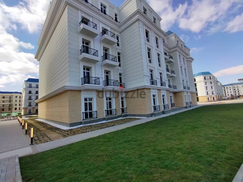 With a down payment of 430 thousand and installments over 7 years without interest, an apartment to be received within months in the Latin Quarter, Ne 9