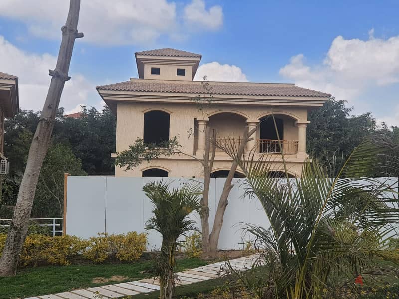standalone villa for sale, 333 sqm, Gview Wide Garden model 15