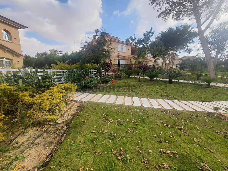 standalone villa for sale, 333 sqm, Gview Wide Garden model 17