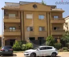 apartment for sale at ganob el academya new cairo | ready to  move | prime location 0