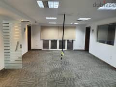 Administrative headquarters for rent/Sheraton/commercial license, 280 square meters. 0