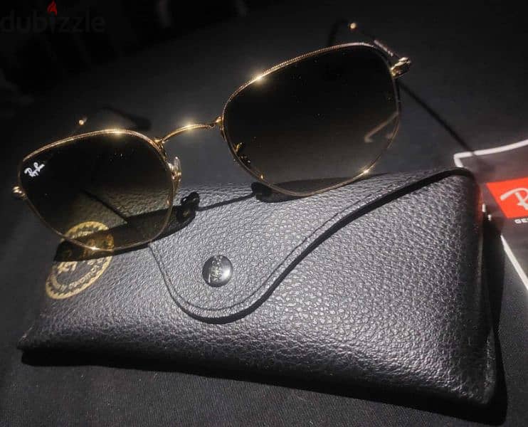Hexagon sunglasses with flat lenses original 1
