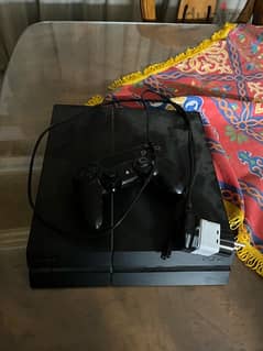 playstation 4 for sale ( fc24 , ps plus 5 months )